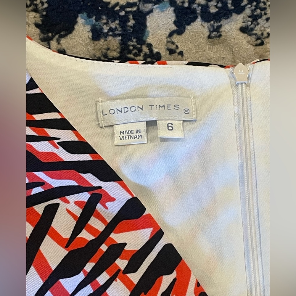 London Times Midi Dress with black belt *Like New* Sz 6 - Picture 4 of 9